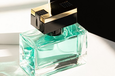 Tartós parfüm 7000 Ft alatt – igen, létezik!